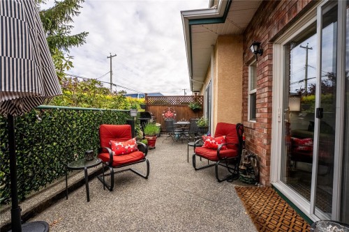 #10-2235 Harbour Rd, Sidney, BC 