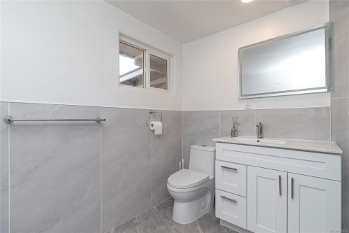 3933 Saanich Rd, Saanich, BC 