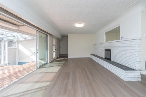 3933 Saanich Rd, Saanich, BC 