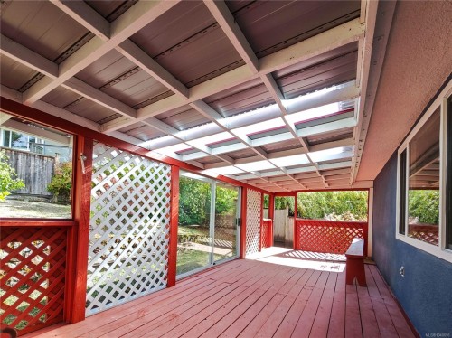 3933 Saanich Rd, Saanich, BC 
