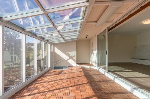 3933 Saanich Rd, Saanich, BC 