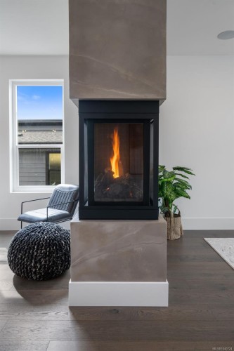 1221 Viewtop Rd, Duncan, BC 