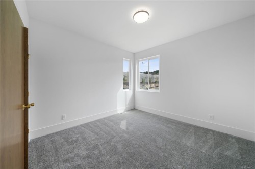 1221 Viewtop Rd, Duncan, BC 