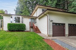 899 Cecil Blogg Dr Colwood, BC V9C 3J2