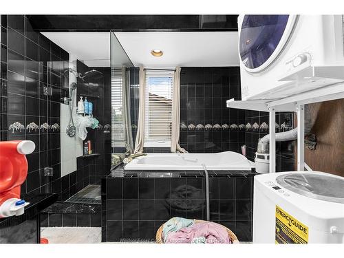 3230 Forest Glade, Windsor, ON 