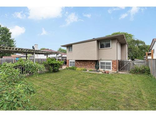 3230 Forest Glade, Windsor, ON 