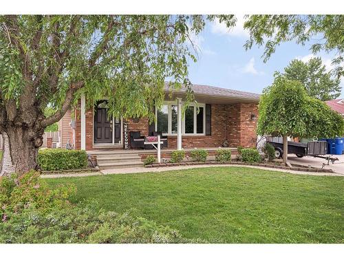3230 Forest Glade, Windsor, ON 
