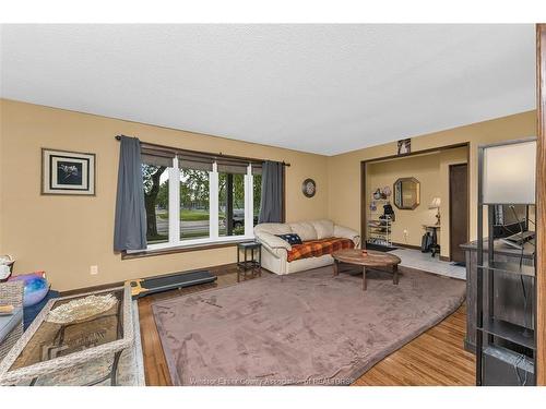 3230 Forest Glade, Windsor, ON 