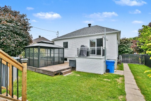 Courtyard - 309 Rue De La Châtelaine, Saint-Jérôme, QC 