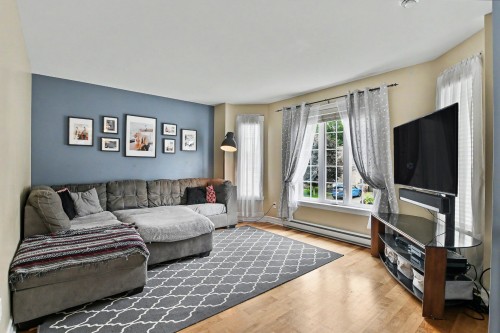 Living Room - 309 Rue De La Châtelaine, Saint-Jérôme, QC 