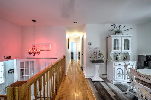 Passageway - 123  - 125 Rue Alexandre, Saint-Calixte, QC - Indoor