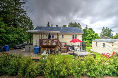 Exterior - 123  - 125 Rue Alexandre, Saint-Calixte, QC - Outdoor With Deck Patio Veranda