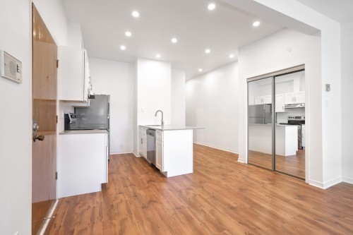 Kitchen - 3-2195 Av. Wilson, Montréal (Côte-Des-Neiges/Notre-Dame-De-Grâce), QC 