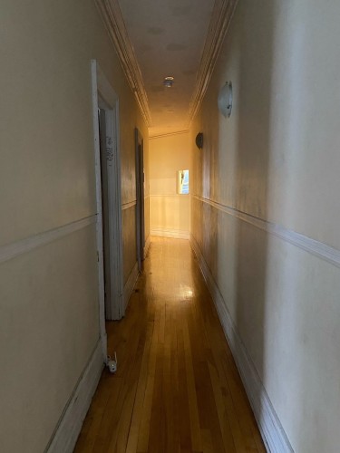 Mud Room - 4-1191 Av. Hope, Montréal (Ville-Marie), QC 