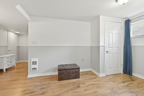 Boudoir - 82 Ch. Richelieu, Saint-Mathias-Sur-Richelieu, QC 