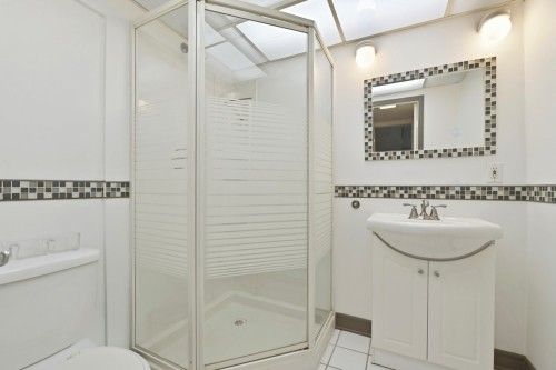 Salle de bains - 82 Ch. Richelieu, Saint-Mathias-Sur-Richelieu, QC 