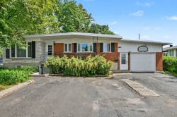 13465  - 13469 Rue St-Michel  Mirabel, QC J7J 1C4