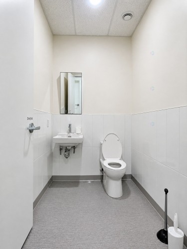 Powder room - 1-11-37 Rue Notre-Dame O., Thetford Mines, QC - Indoor Photo Showing Bathroom