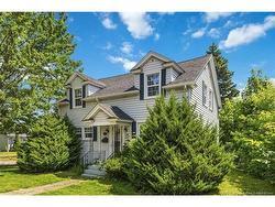 209 Broadway ST Moncton, NB E1A 3Y3