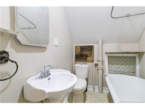 42-44 Edward, Moncton, NB 