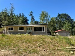 7390 COUGAR SMITH Rd  Fanny Bay, BC V0R 1W0