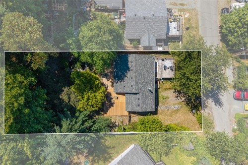 8555 Maple Ridge Rd, Youbou, BC 