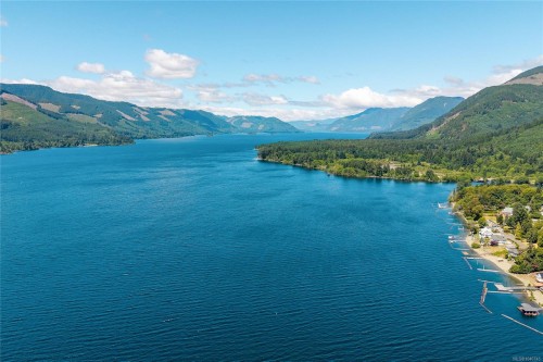 8555 Maple Ridge Rd, Youbou, BC 