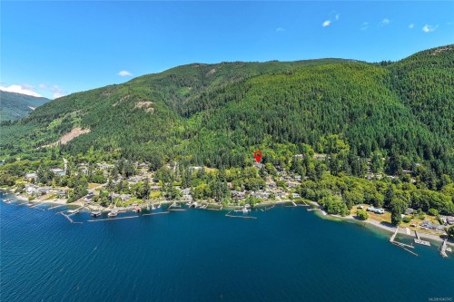 8555 Maple Ridge Rd, Youbou, BC 