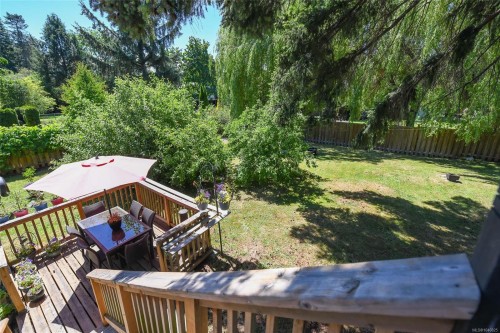 605 Pritchard Rd, Comox, BC 