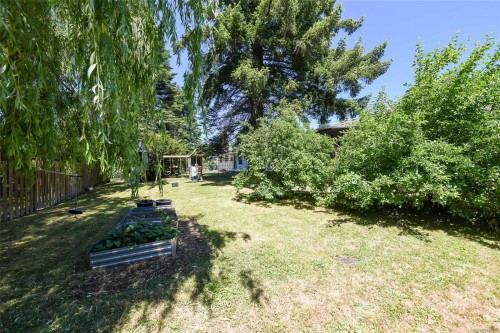 605 Pritchard Rd, Comox, BC 