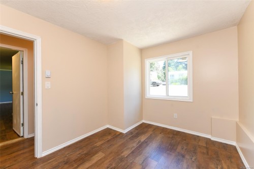 605 Pritchard Rd, Comox, BC 
