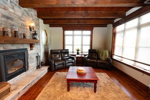 Living Room - 11 Ch. René, Val-D'Or, QC 