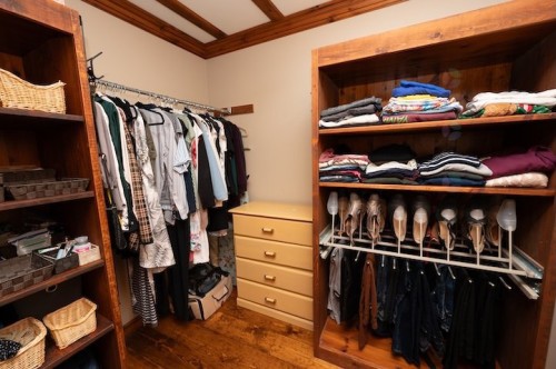 Closet - 11 Ch. René, Val-D'Or, QC 
