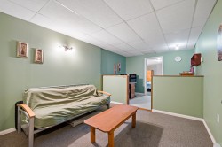 Family Room - 