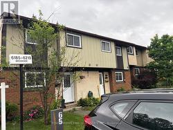 6213 BROOKSIDE LANE Ottawa, ON K1C 2K6