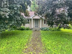 35 LENNOX STREET Ottawa, ON K0A 2Z0