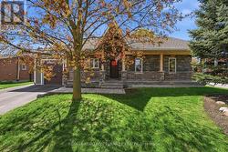 178 PARKVIEW CRESCENT Newmarket, ON L3Y 2C8