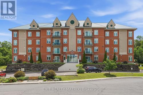 332 - 1303 CLEMENT STREET  Hawkesbury, ON K6A 3P1