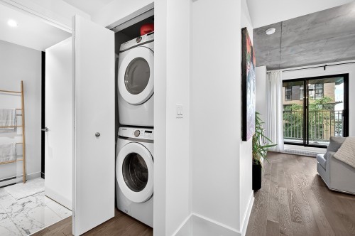Salle de lavage - 312-170 Rue Rioux, Montréal (Le Sud-Ouest), QC 