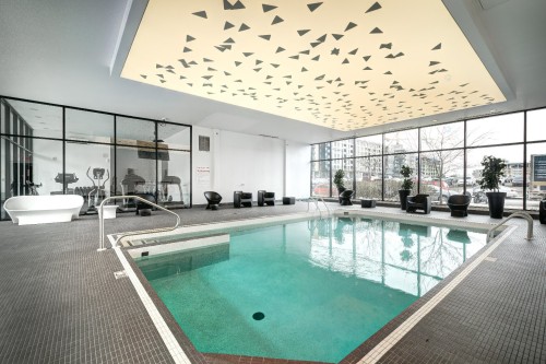 Piscine - 312-170 Rue Rioux, Montréal (Le Sud-Ouest), QC 