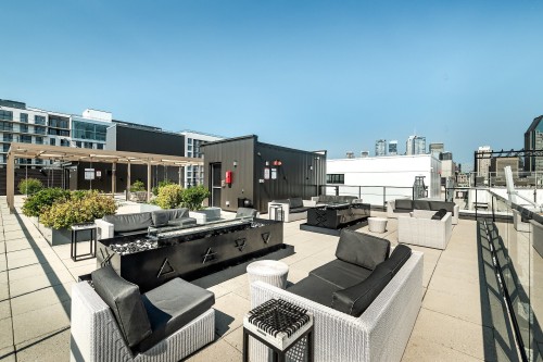 Terrasse - 312-170 Rue Rioux, Montréal (Le Sud-Ouest), QC 