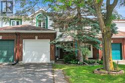 93 MOUNTSHANNON DRIVE Ottawa, ON K2J 4C2