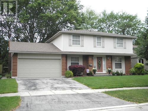 44 SPENCER CRESCENT  London North (North G), ON N5X 2K6