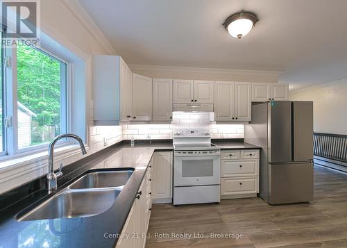 Kitchen renewed 2024 - 7463 Davy Drive, Ramara, ON 
