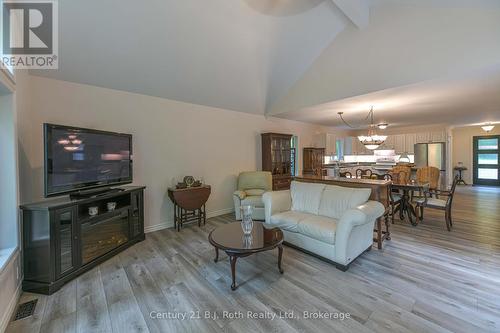 7463 Davy Drive, Ramara, ON 