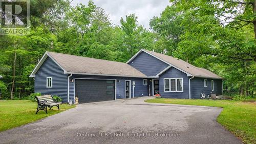 Bungalow with double garage - 7463 Davy Drive, Ramara, ON 