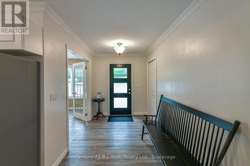 Spacious entry - 7463 Davy Drive, Ramara, ON 