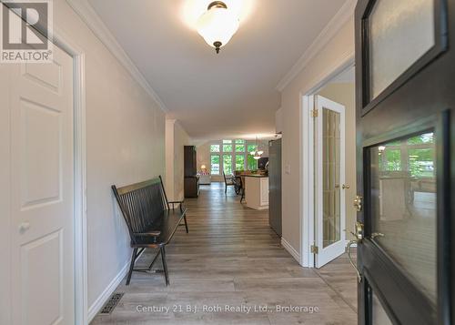 Bright modern decor - 7463 Davy Drive, Ramara, ON 