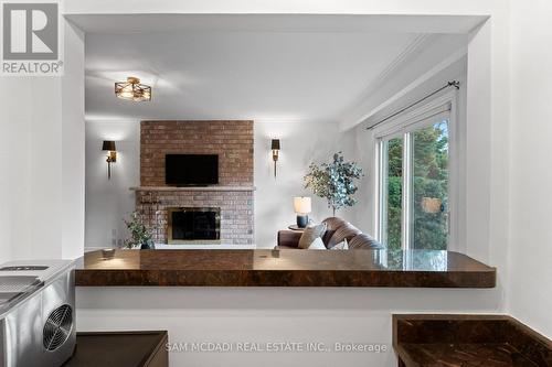 1653 Sherwood Forrest Circle, Mississauga, ON 