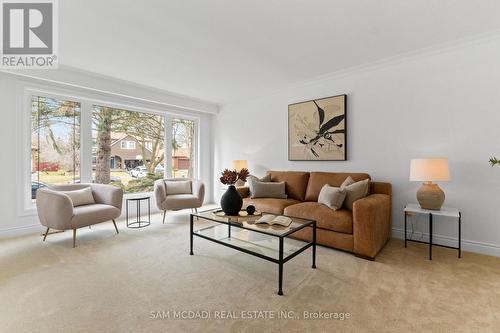 1653 Sherwood Forrest Circle, Mississauga, ON 